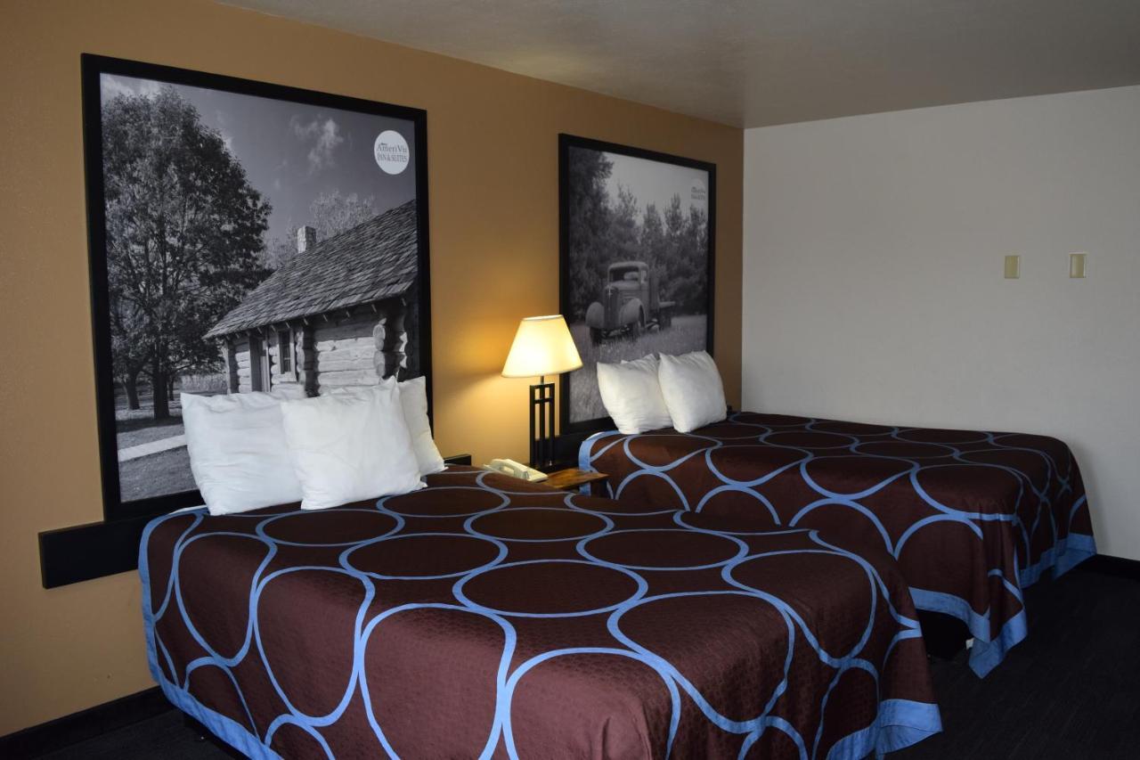 Amerivu Inn And Suites Shawano Wi Ngoại thất bức ảnh